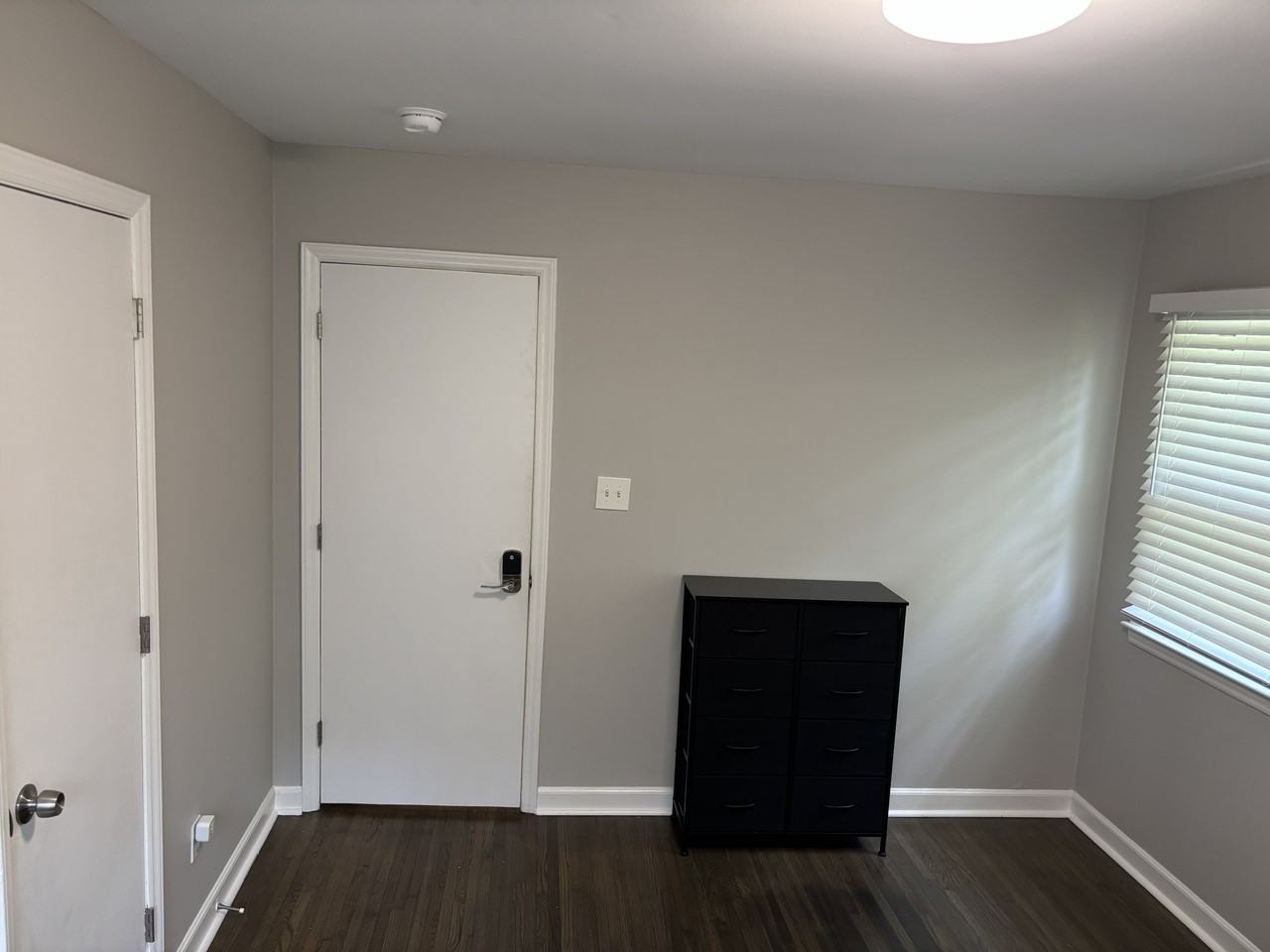 5427 Rupert Lane - Photo 4 of 8