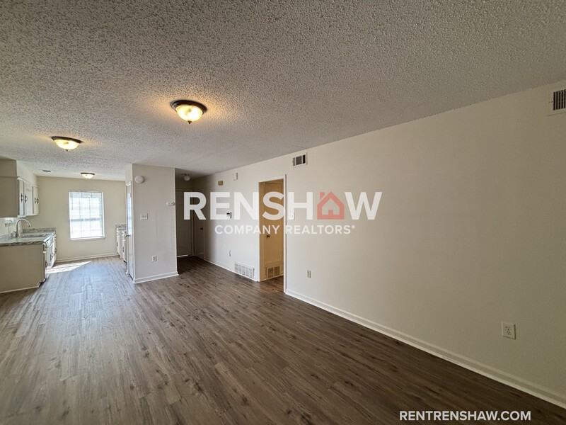 5622 Pathway Cir - Photo 3 of 16