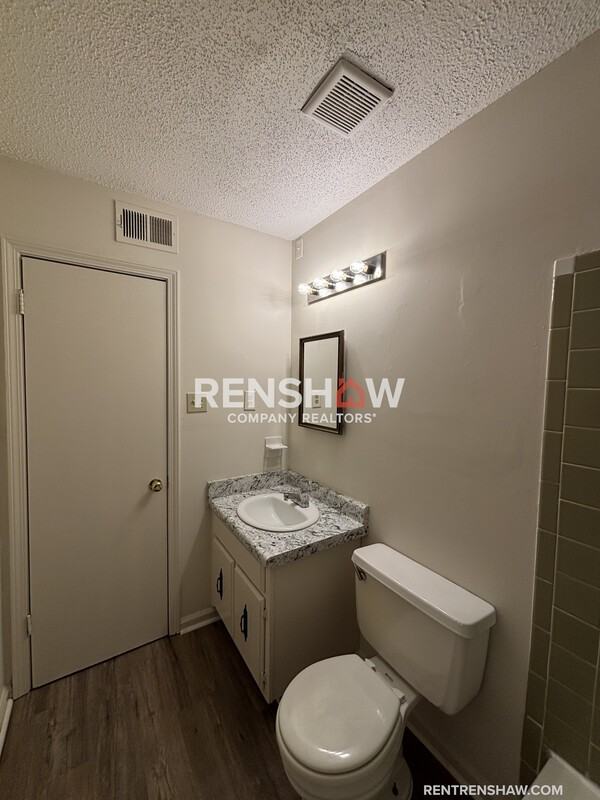 5622 Pathway Cir - Photo 7 of 16