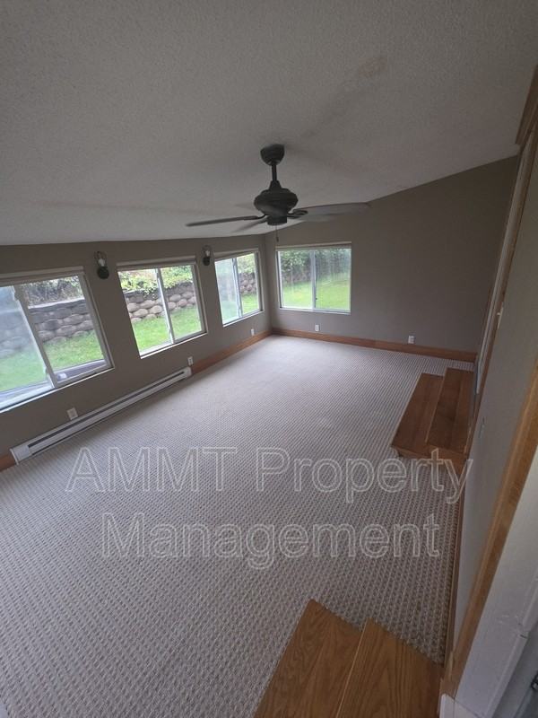 3216 Bowling St Sw - Photo 5 of 20