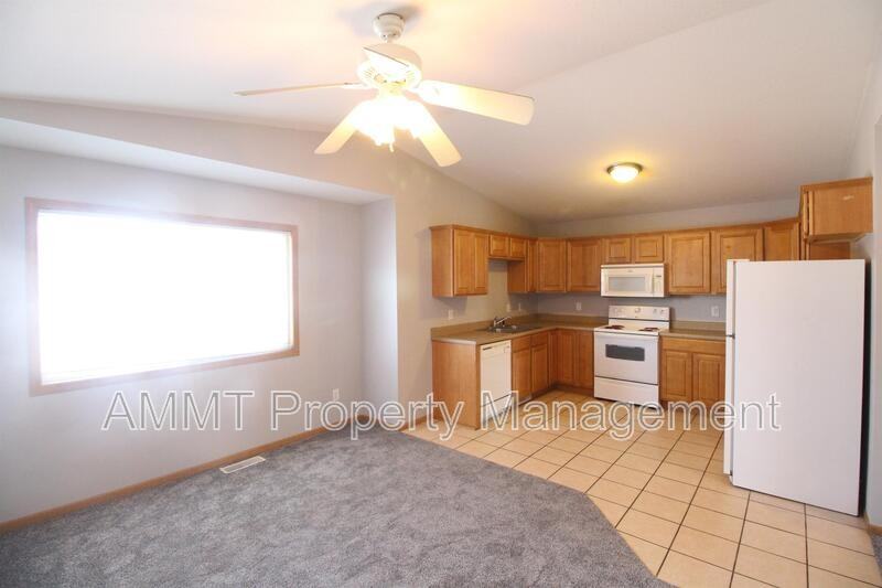 70 Florida Ave Sw - Photo 2 of 21
