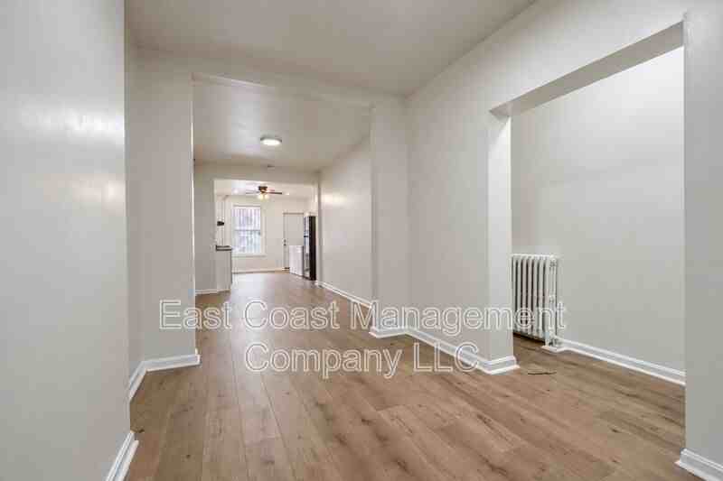 2620 E Preston St - Photo 3 of 27
