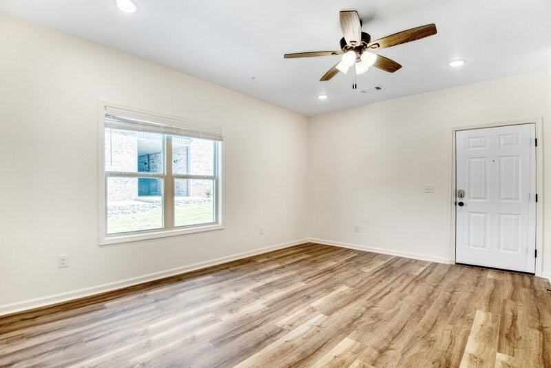 5204 Reserve Blvd - Photo 2 of 6