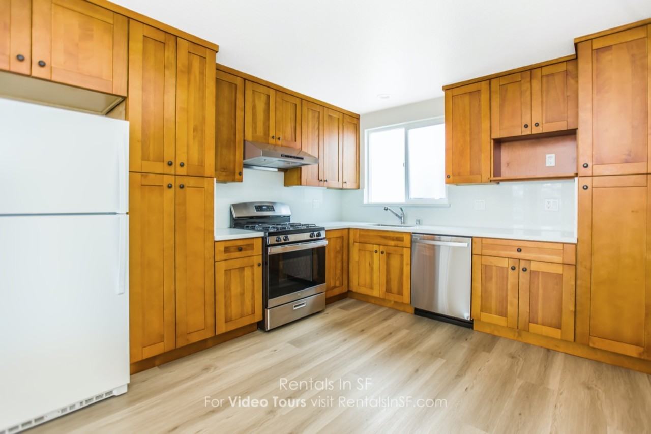 1253 41st Ave - Photo 5 of 17