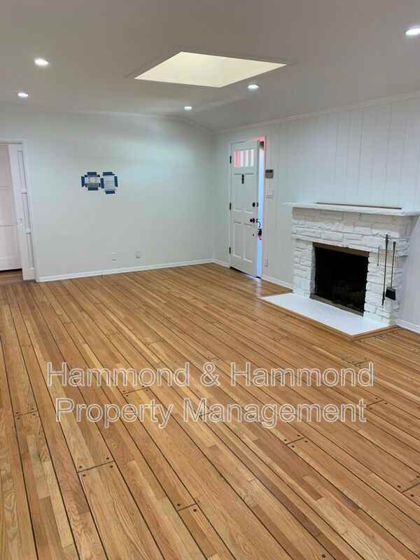 12332 Laurel Terrace Dr - Photo 3 of 16