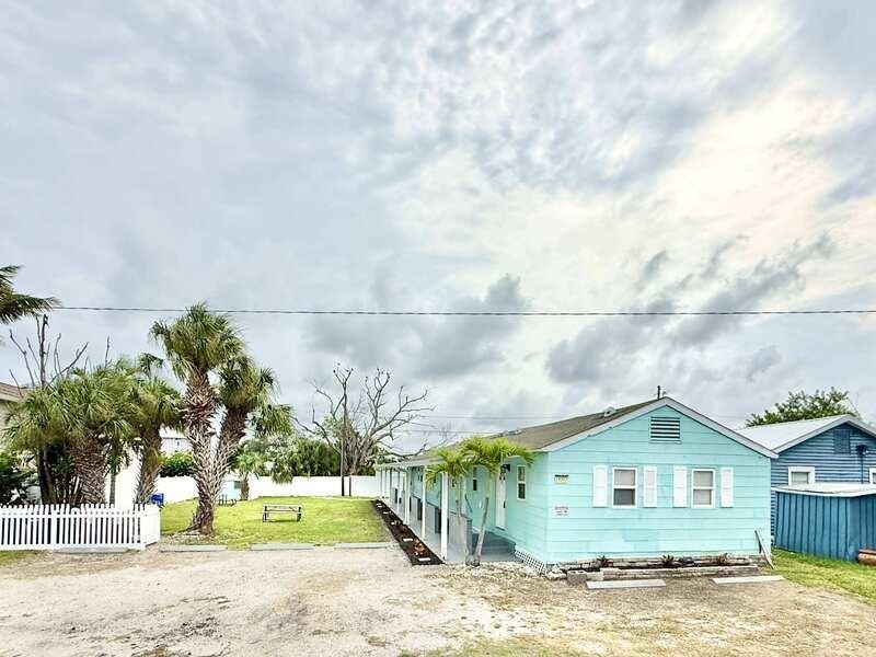 13207 3rd St E - Photo 4 of 36