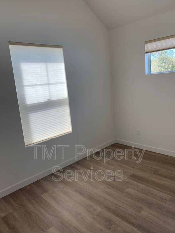 5915 Gran Paseo Way - Photo 3 of 14