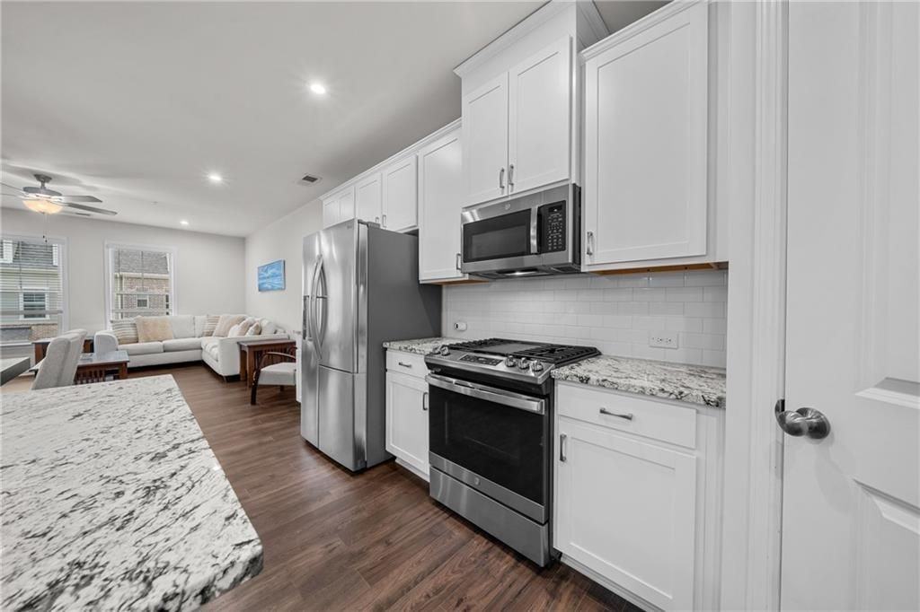 1404 Ridgebend Way Se - Photo 6 of 35
