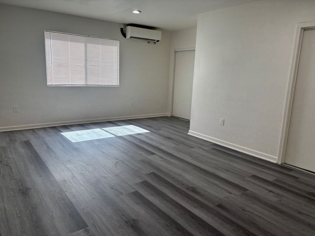 42405 45th St W - Photo 6 of 7