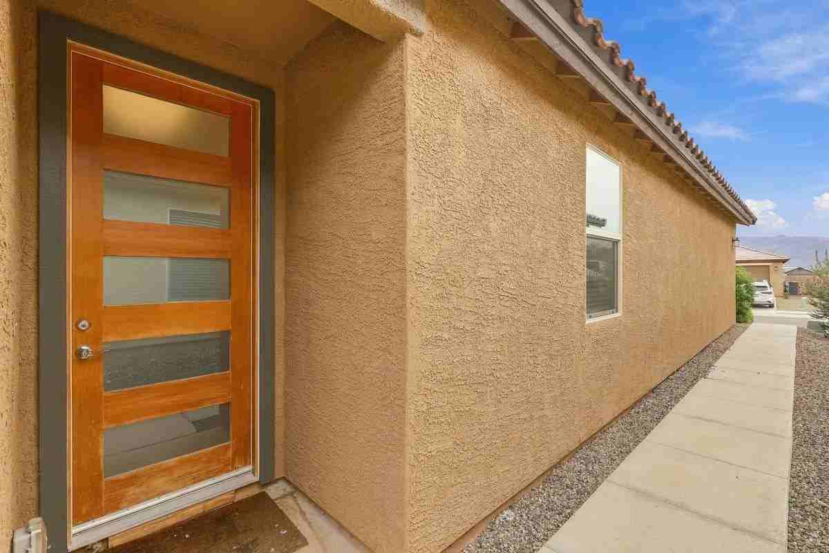 9052 E Pantano Bluff Dr - Photo 4 of 14
