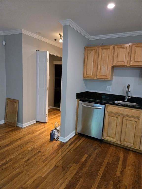317 8th St Ne ##3 - Photo 2 of 20