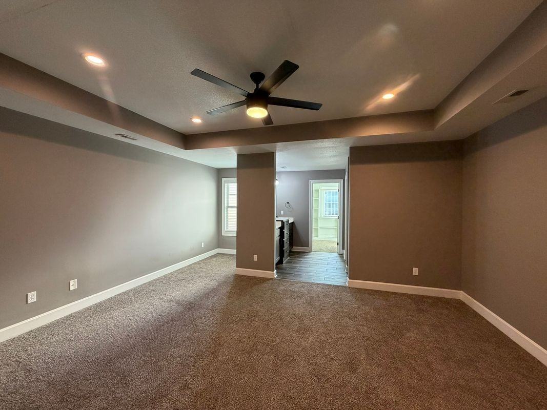 5915 N London Ave - Photo 6 of 15