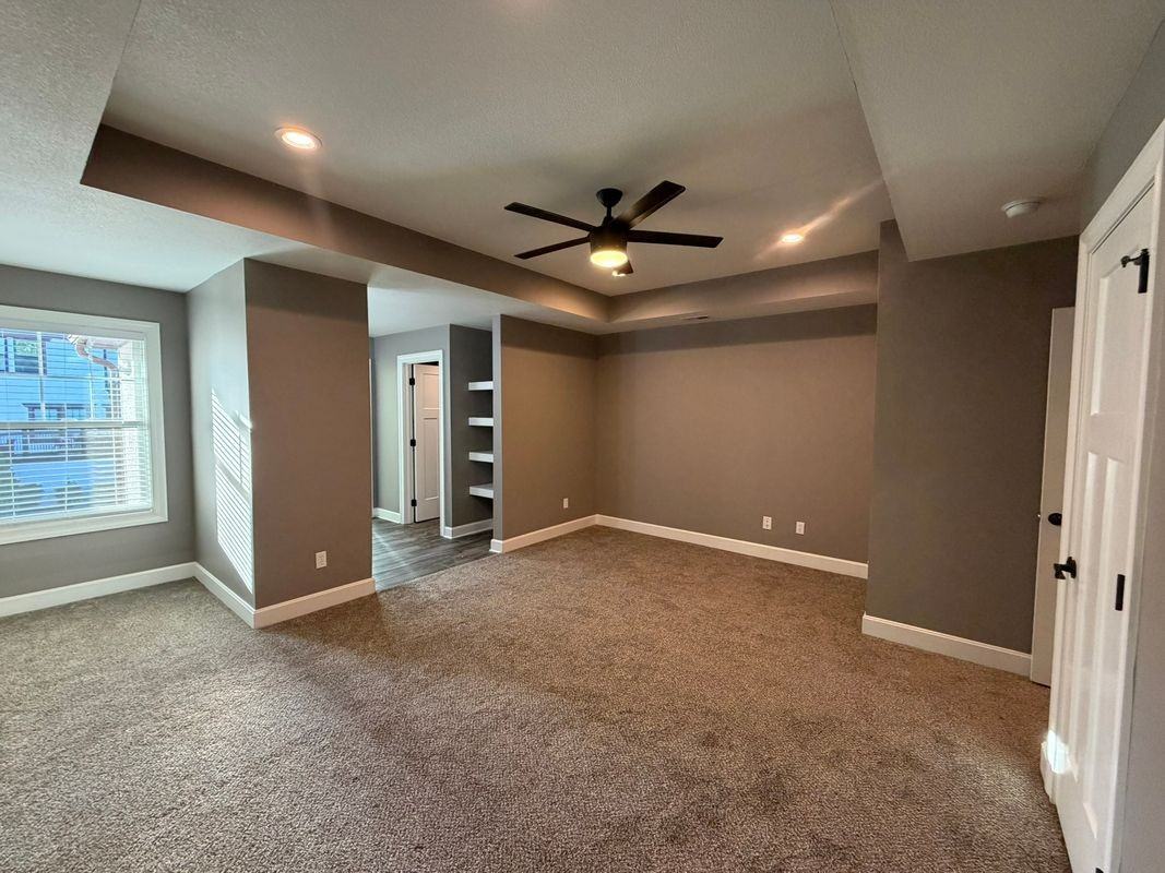 5915 N London Ave - Photo 7 of 15