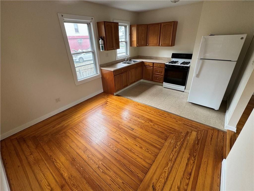690 Elm Street Street, 1R ##1r - Photo 3 of 10