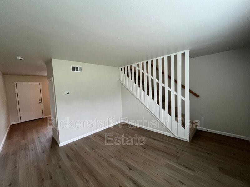1021 Adair Ave #5