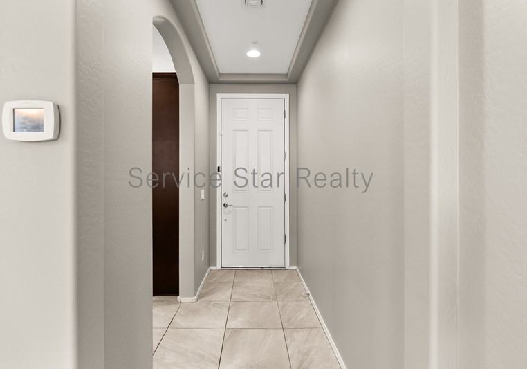 3455 E Indigo St - Photo 4 of 29