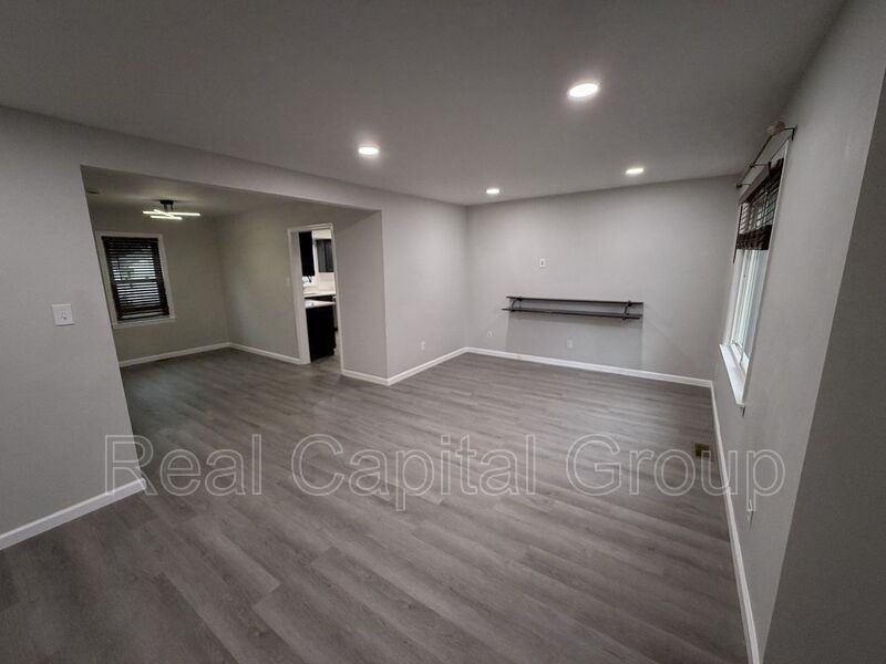 397 Ballston Rd - Photo 4 of 34