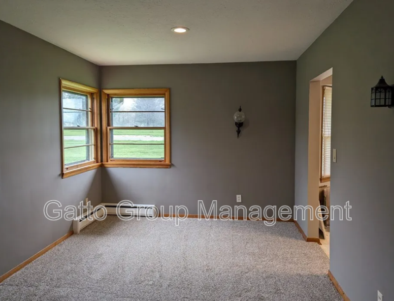 13609 Old State Rd - Photo 4 of 12