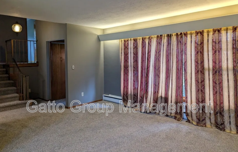 13609 Old State Rd - Photo 5 of 12