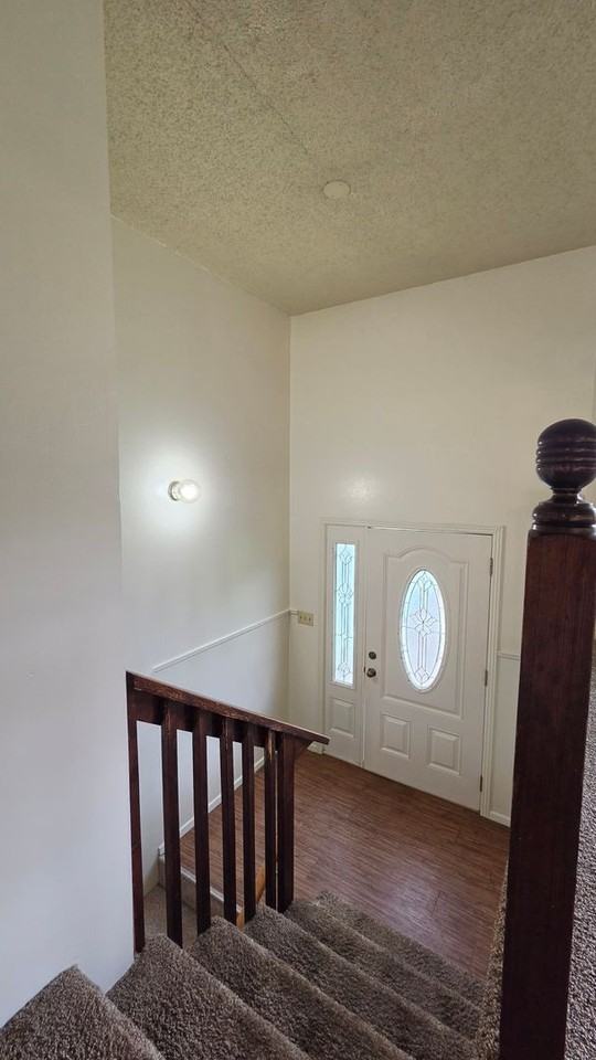 2240 55th St - Photo 3 of 31