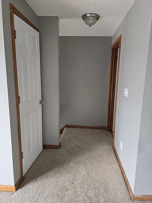 12 Sunmist Sq #L - Photo 4 of 15