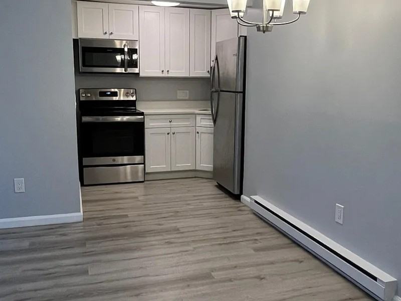 4 Maple Crest Cir #A - Photo 5 of 11