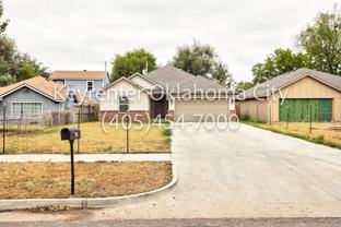 715 Se 18th St - Photo 1 of 1