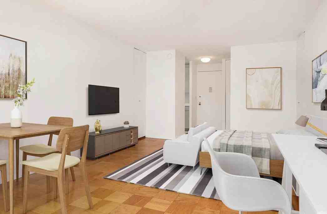 433 E 52nd St #15E - Photo 2 of 7