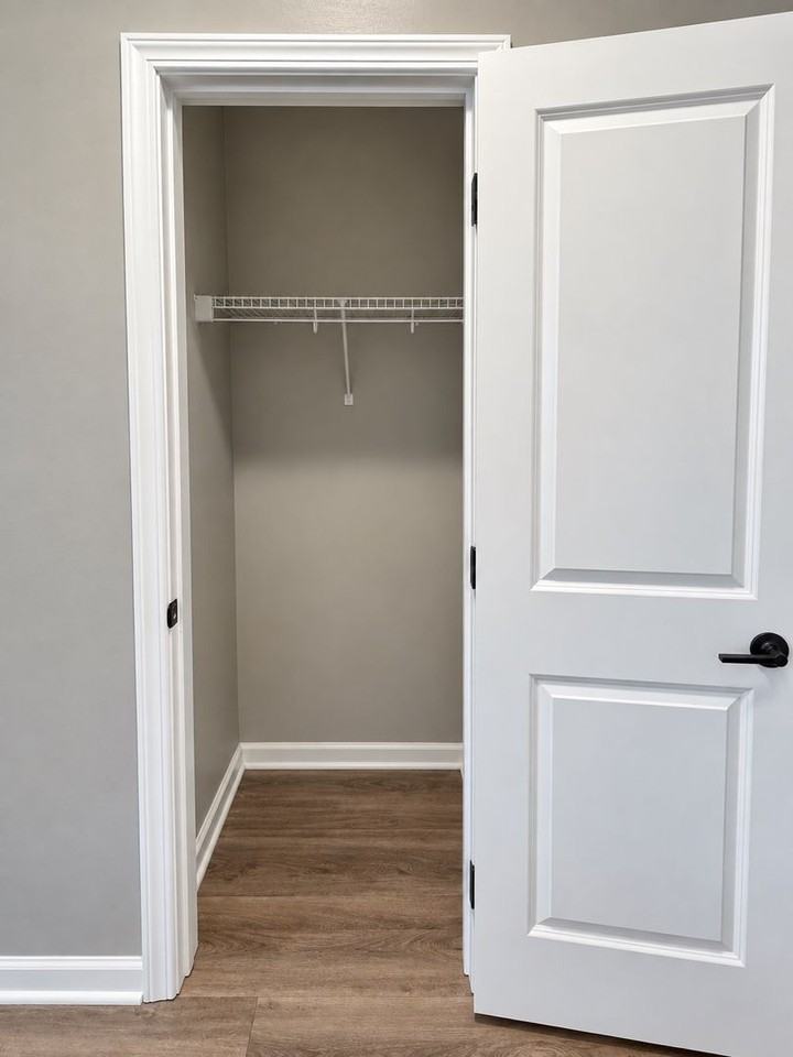 8128 S 178th St - Photo 3 of 41
