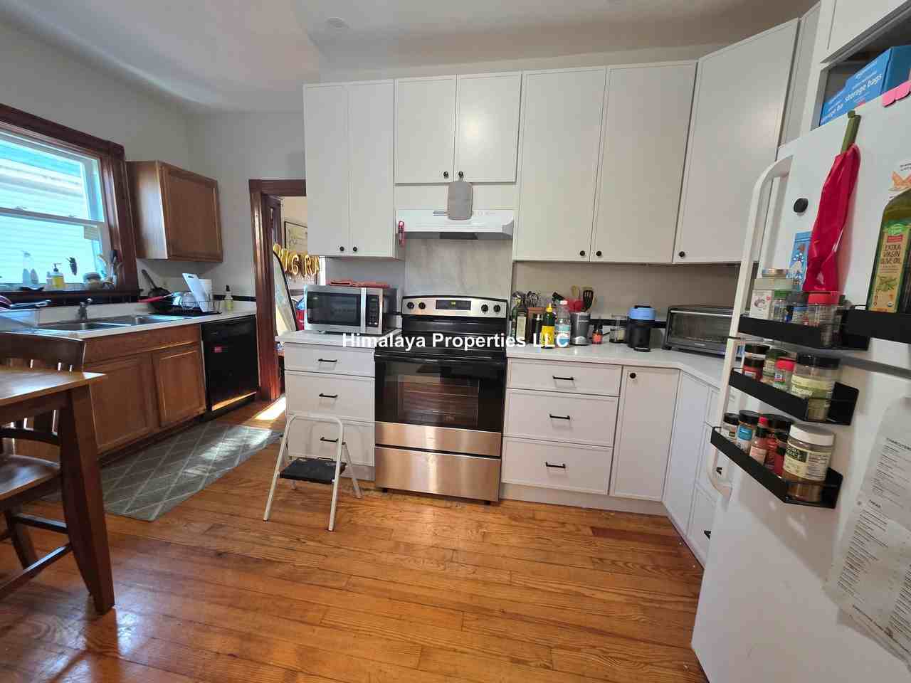195 College Ave #2 - Photo 3 of 14