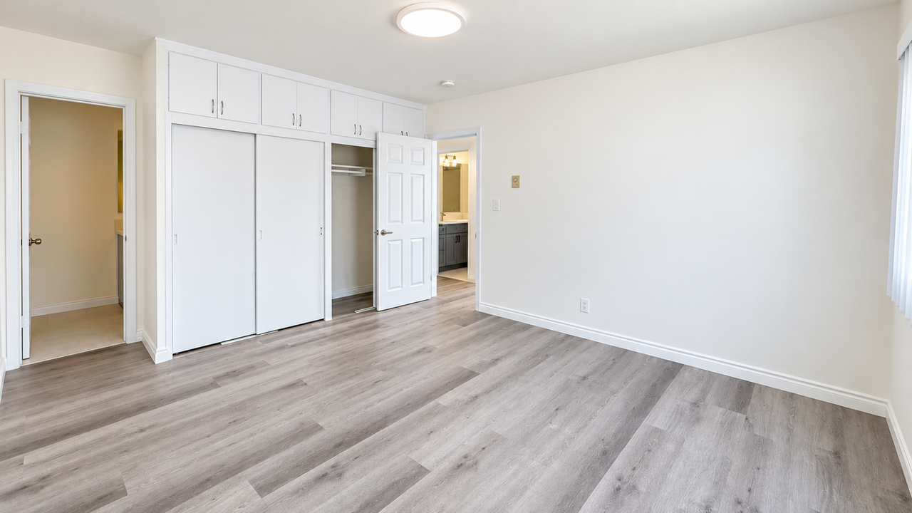 515 CATKING LLC (FVA) - Photo 5 of 33