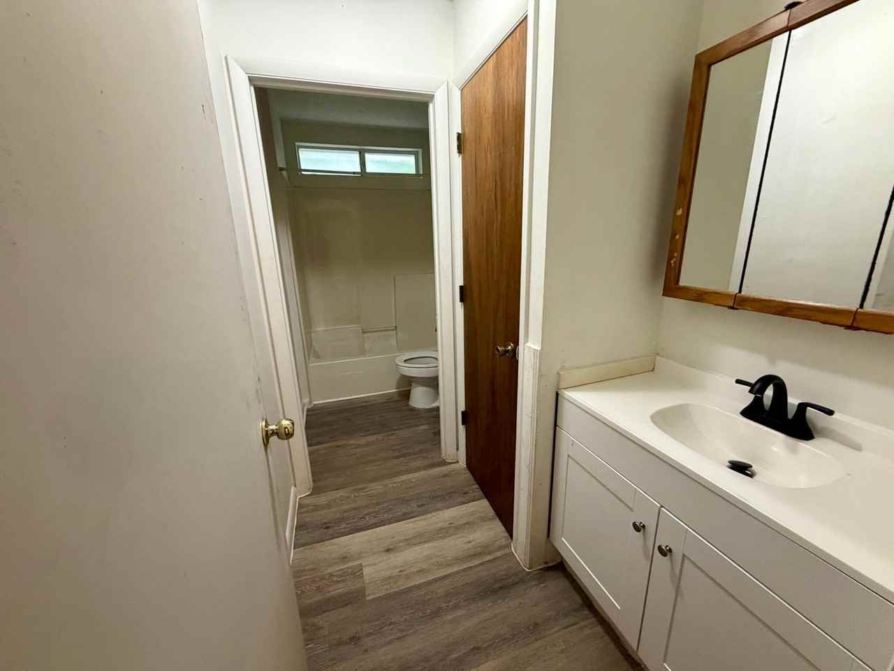 219 N Gray Ave - Photo 7 of 8