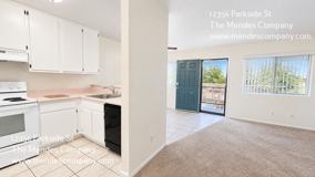 Lakeside Courtyard Apartments - Photo 1 of 1