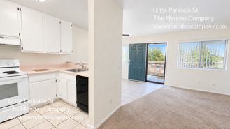 Lakeside Courtyard Apartments - Photo 1 of 1