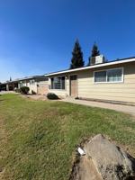 featured image of 2732 W James Ave
