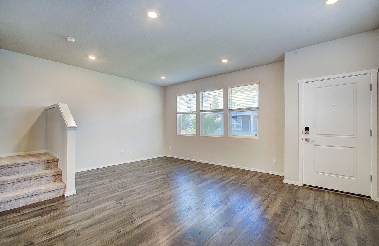2635 Ne 116th Pl - Photo 7 of 32