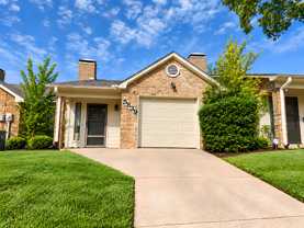 5839 Creekside Cir - Photo 1 of 1