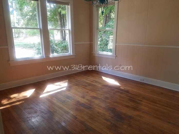 654 Columbia St - Photo 3 of 9