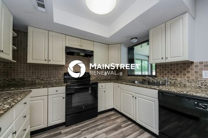 1349 Via Villanova Way - Photo 5 of 16