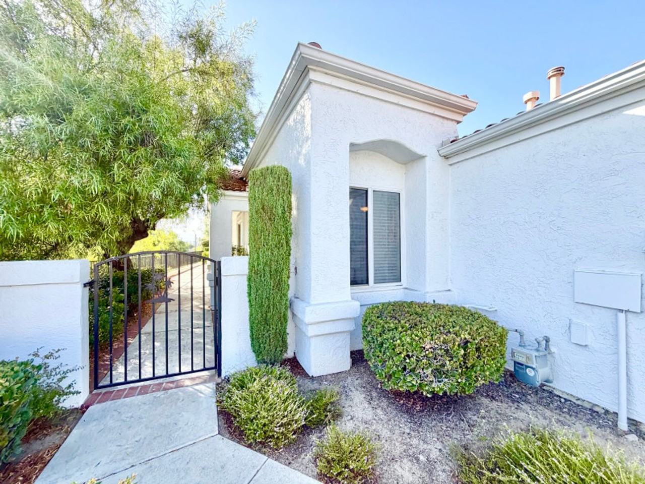 40153 Corte Lorca - Photo 4 of 46