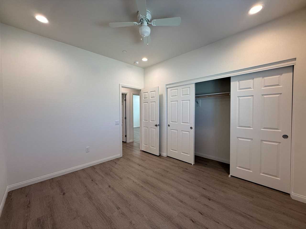 6954 Elm Ave - Photo 5 of 15