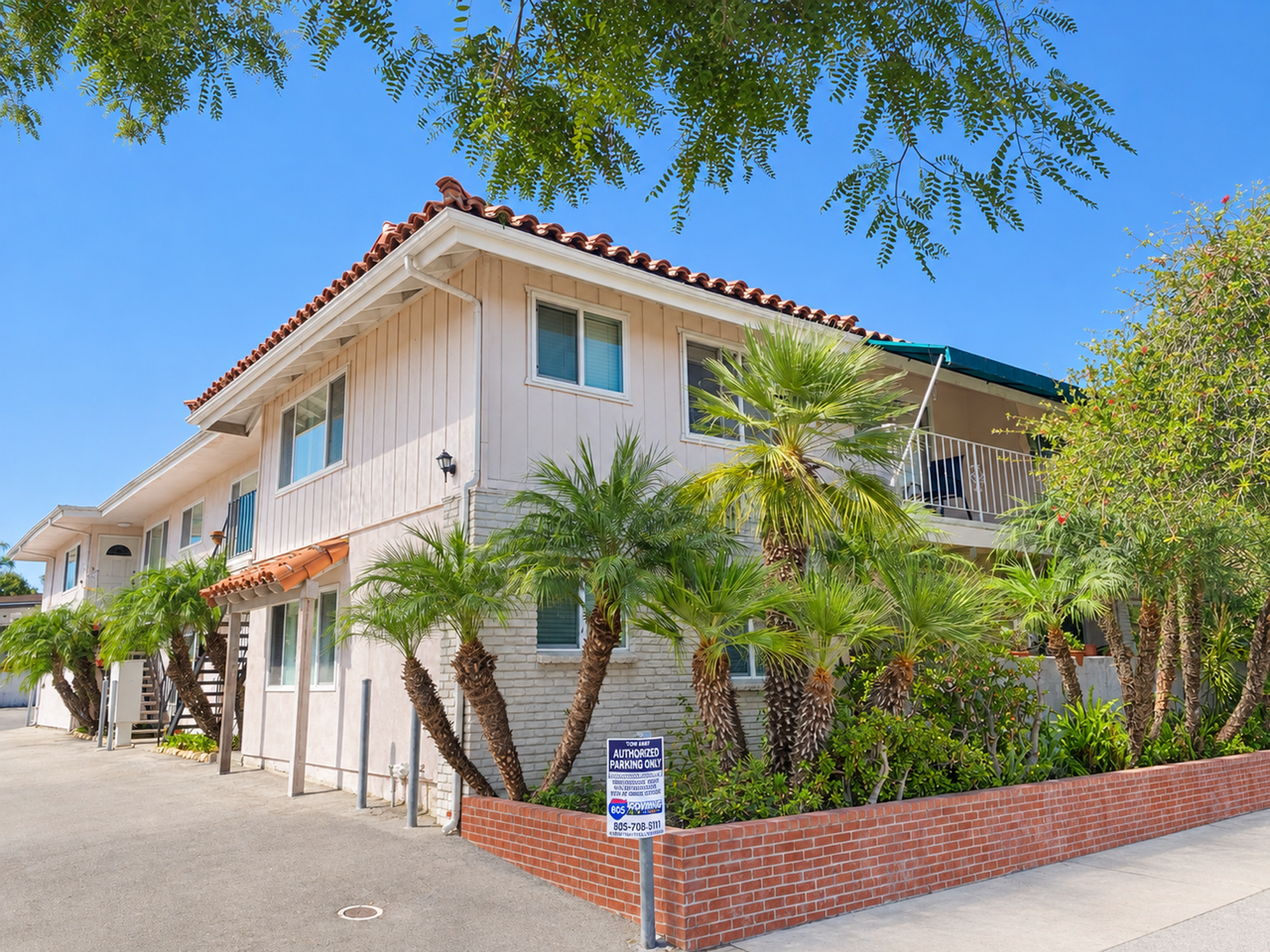 Barry Gellert (345 Mathilda Dr) - Photo 2 of 2