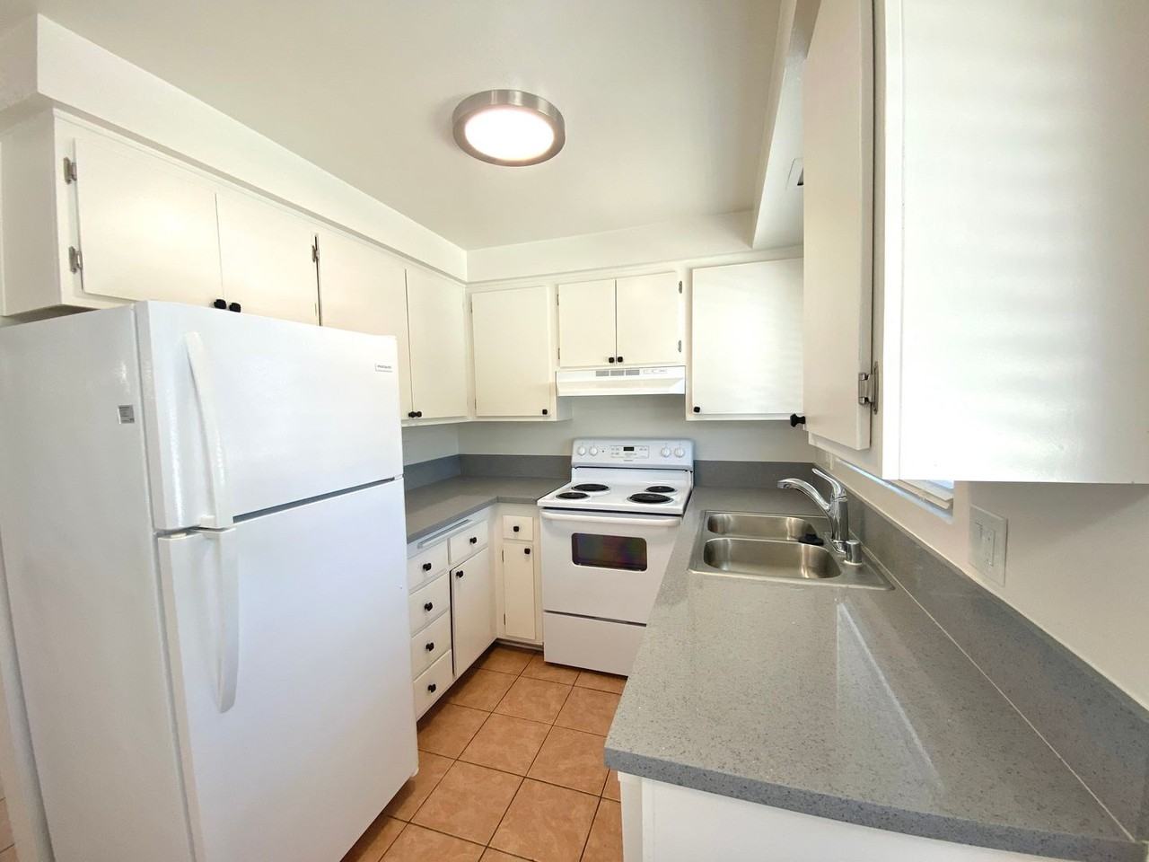 345 Mathilda Dr #11 - Photo 6 of 10