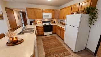 featured image of 123 Sheldon Ave