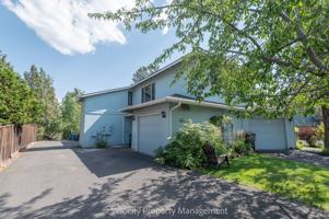 featured image of 1095 Ne Hidden Valley Dr