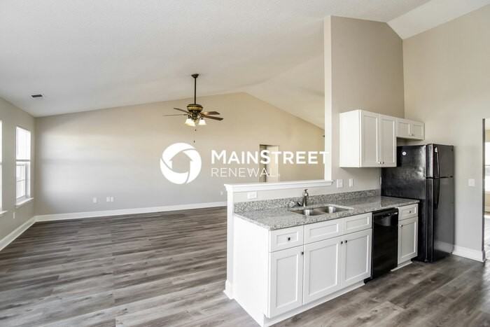 1008 Glen Hollow Dr - Photo 6 of 16