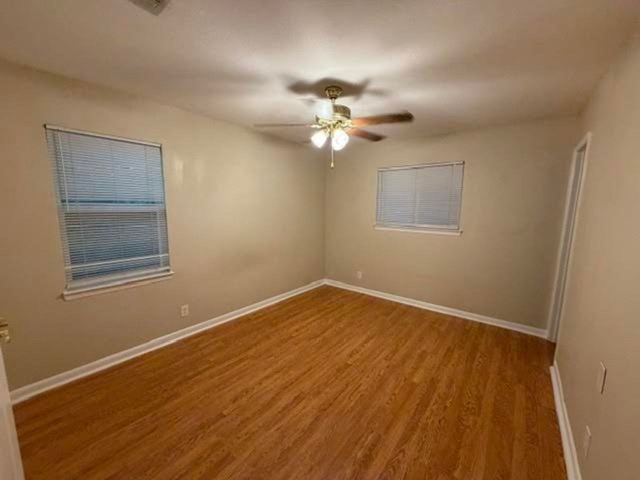 712 Fairway Rd - Photo 5 of 13