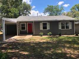 featured image of 104 N 28th St