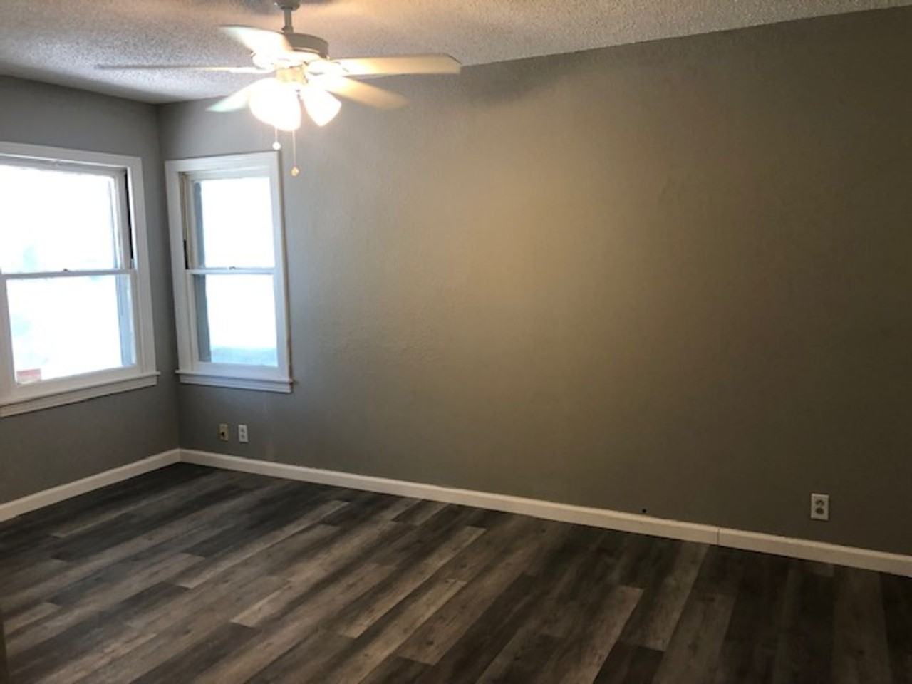 104 N 28th St - Photo 3 of 23