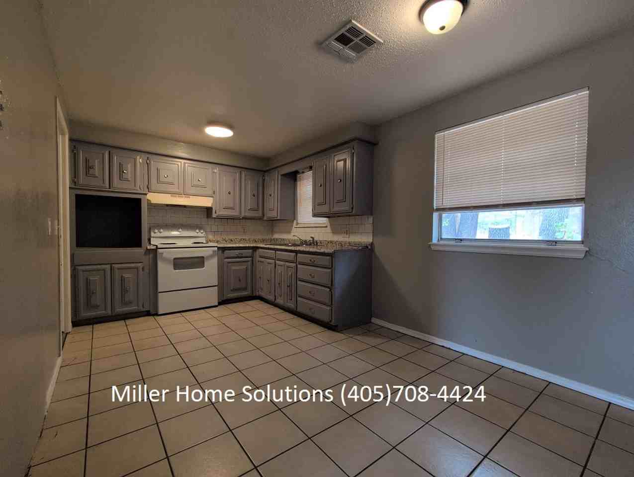 5200 Brookdale St - Photo 2 of 13